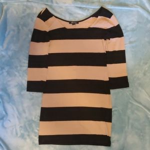 3/4 length sleeve tunic top from Forever21